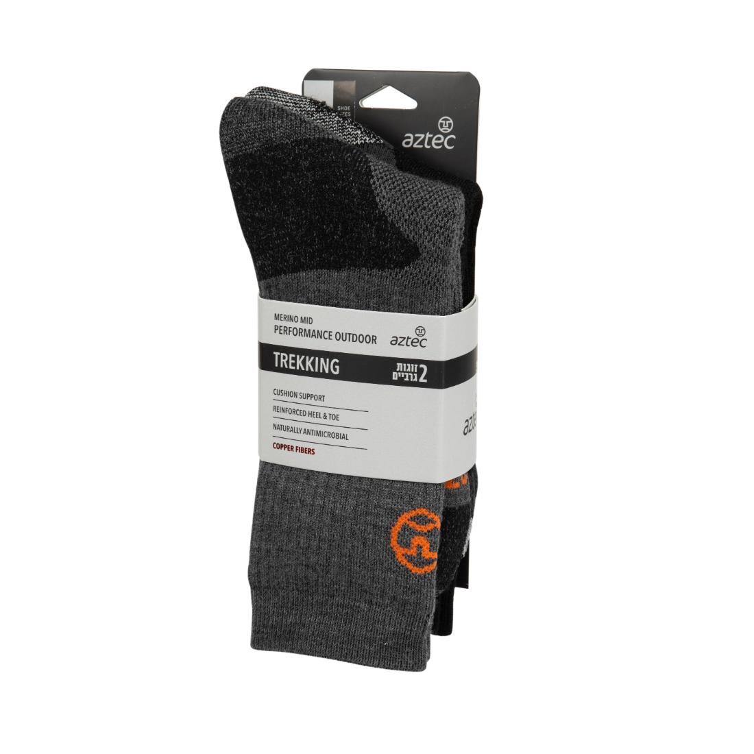 זוג גרבי טיולים Aztec Merino Mid II בצבע אפור כהה עם נגיעות של שחור וכתום, אידיאליים לנעלי טיולים או למגפי מרינו. מגיעים עם תווית לבנה הנושאת את לוגו Aztec ופרטי המוצר.