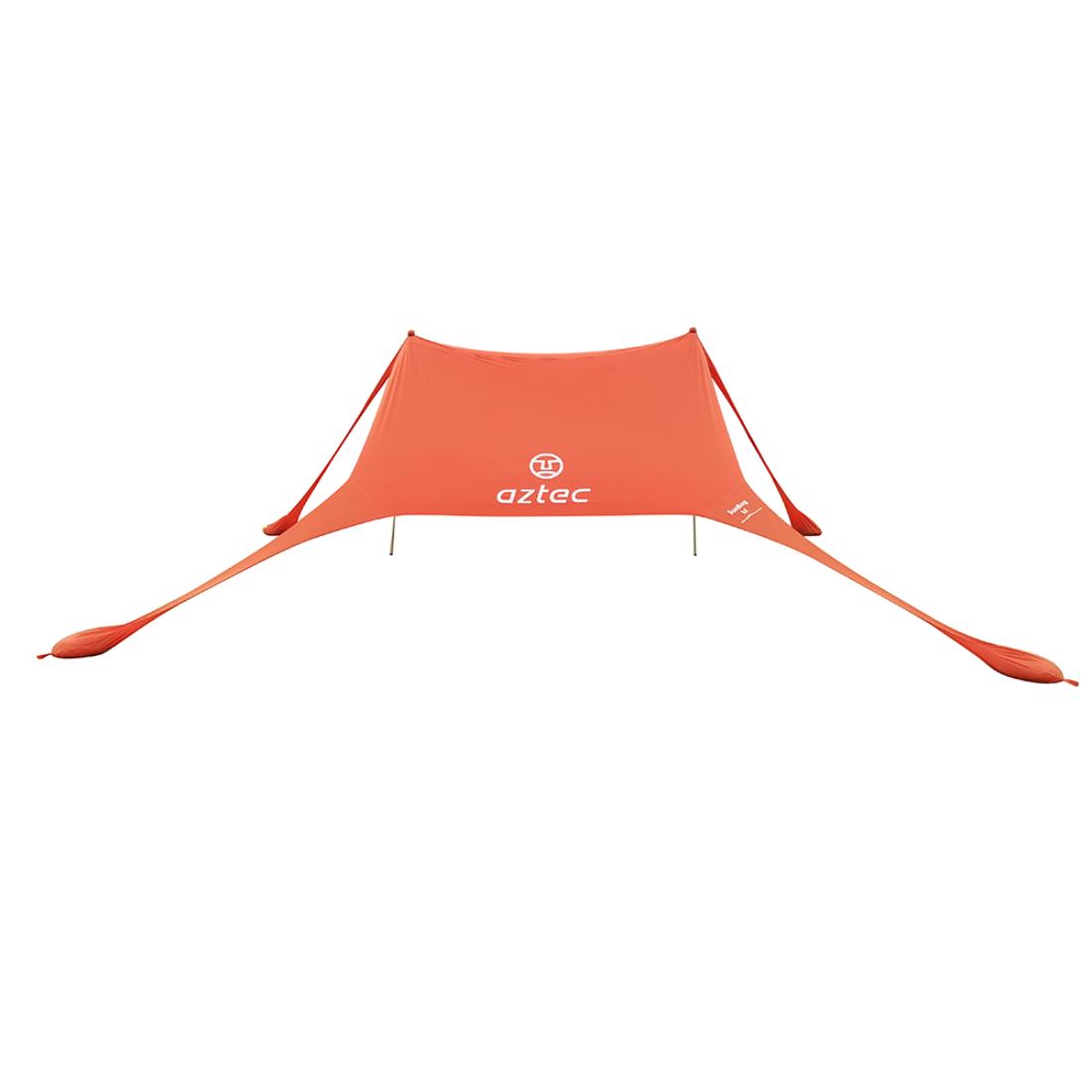 ה-Aztec Sunbag M הוא אוהל סככה אדום לשימוש חיצוני, בעל ארבע פינות מורחבות המעוגנות לקרקע ולוגו Aztec לבן בחלקו העליון — אידיאלי ליצירת צל בכל אירוע.