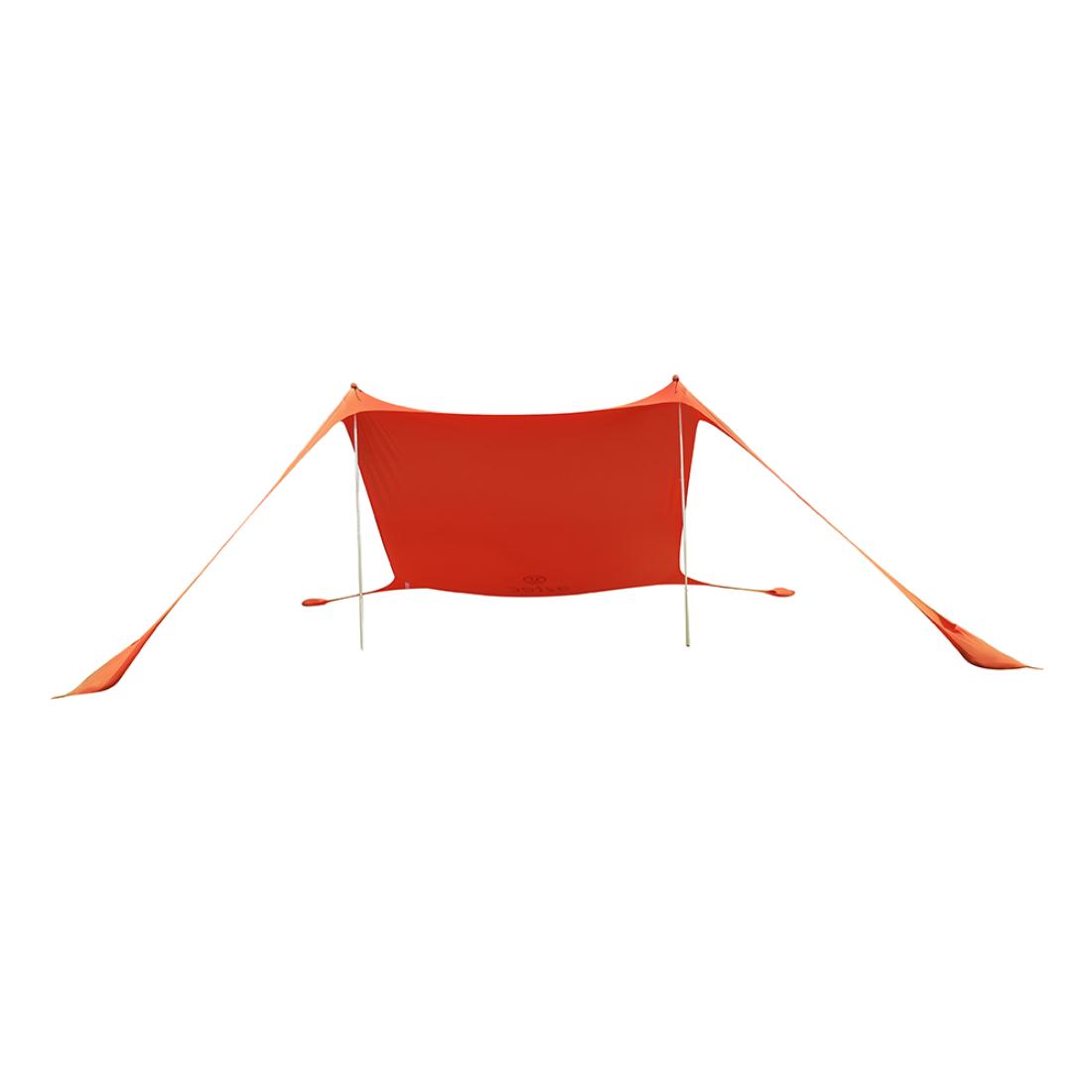 ה-Aztec Sunbag XL הוא גגון שמש בצבע כתום בוהק, הכולל ארבע נקודות עיגון בפינות ושני מוטות תמיכה אנכיים. כשהוא מתוח היטב על רקע לבן, הוא מספק מחסה מודרני, אידיאלי לשימוש לצד פוף XL.
