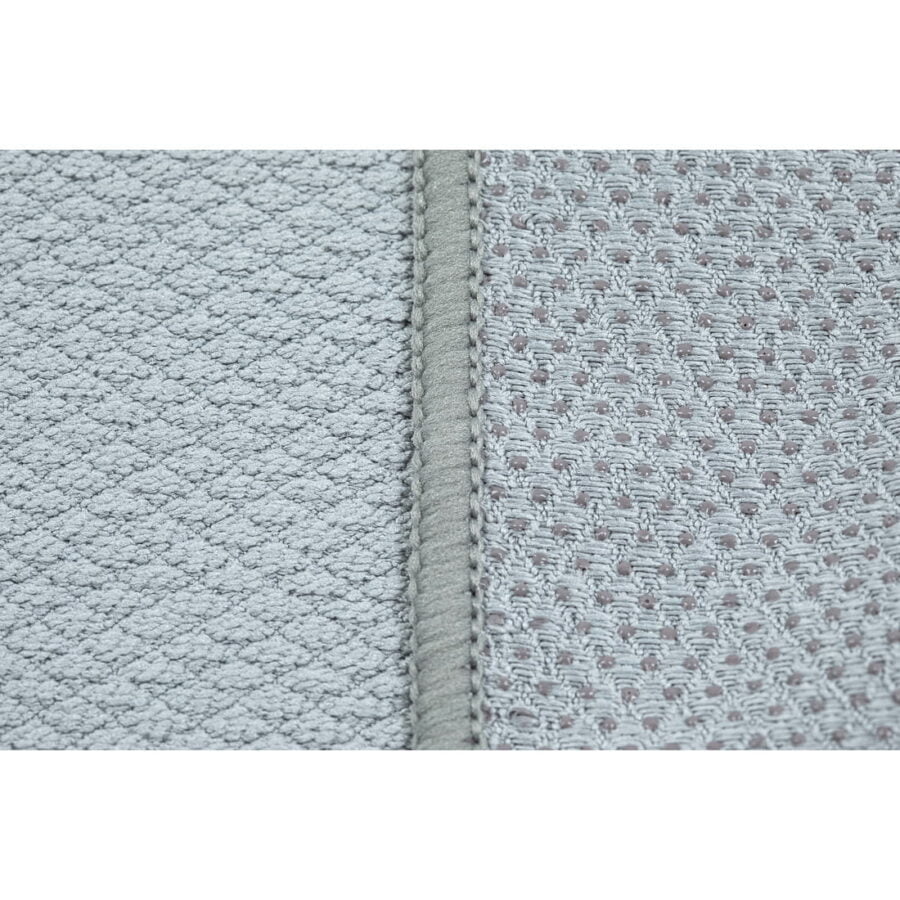 Yog1001 080 4.jpg Yog1001 080 4.jpg